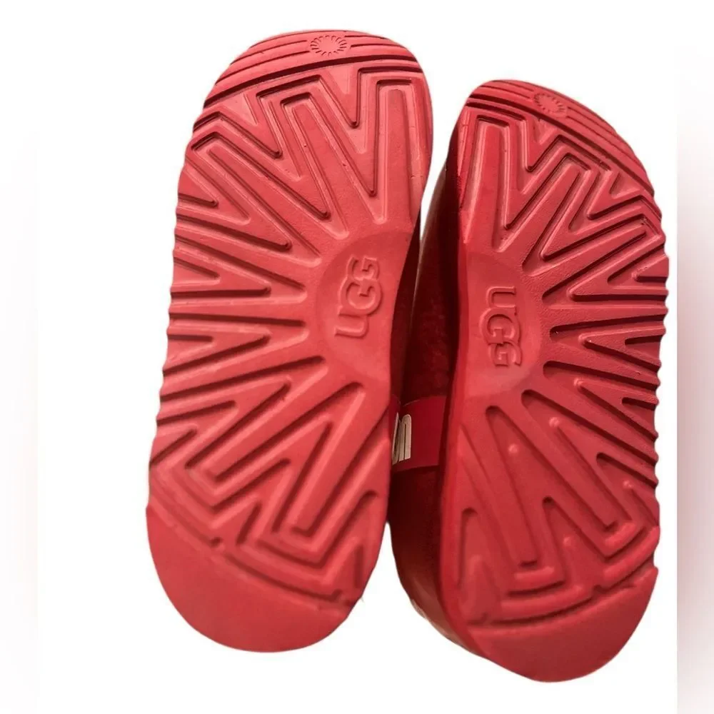 UGG Kids Red Rain Boot – Waterproof Sherpa Lined – Size 5